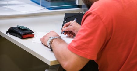 Praca tymczasowa. Takie umowy ma ponad połowa Polaków