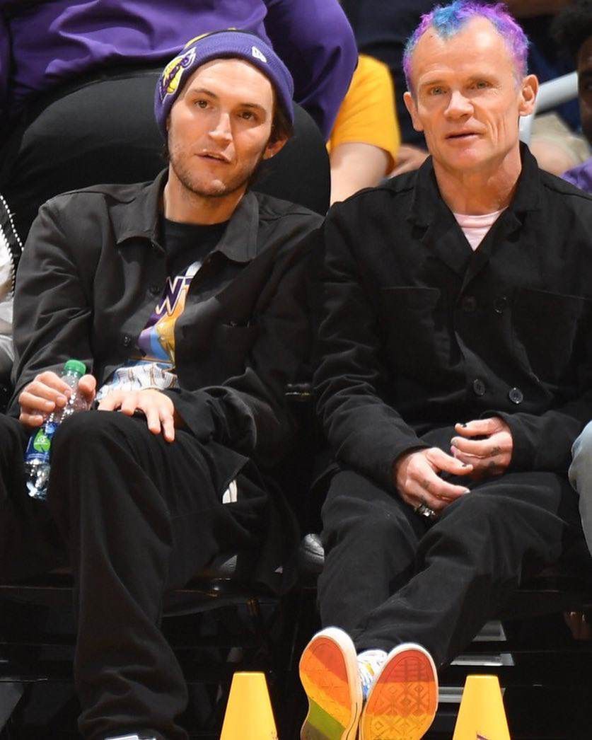 Flea jest już po ślubie. Kto jest jego żoną?