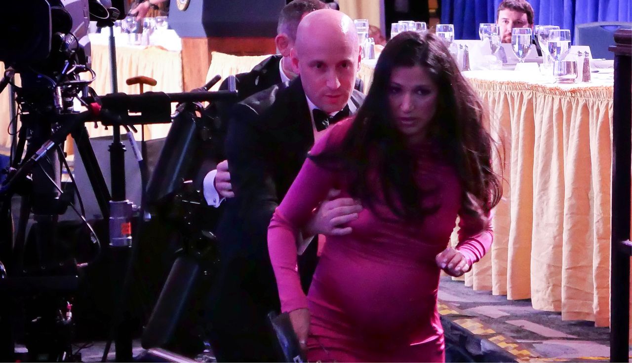 Ujęcia z USA obiegają świat. Padły strzały. Tak chronił ciężarną