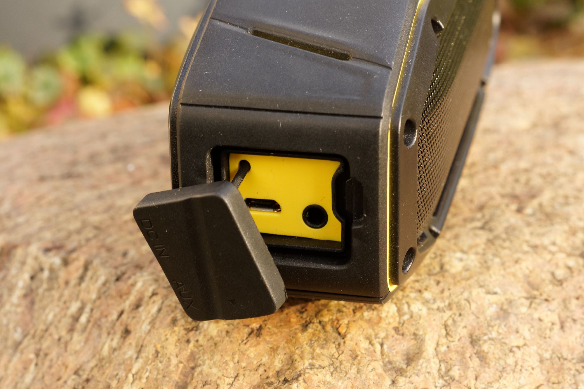 Test Sound Club Rugged Mini: mały głośnik w sam raz na ferie 3