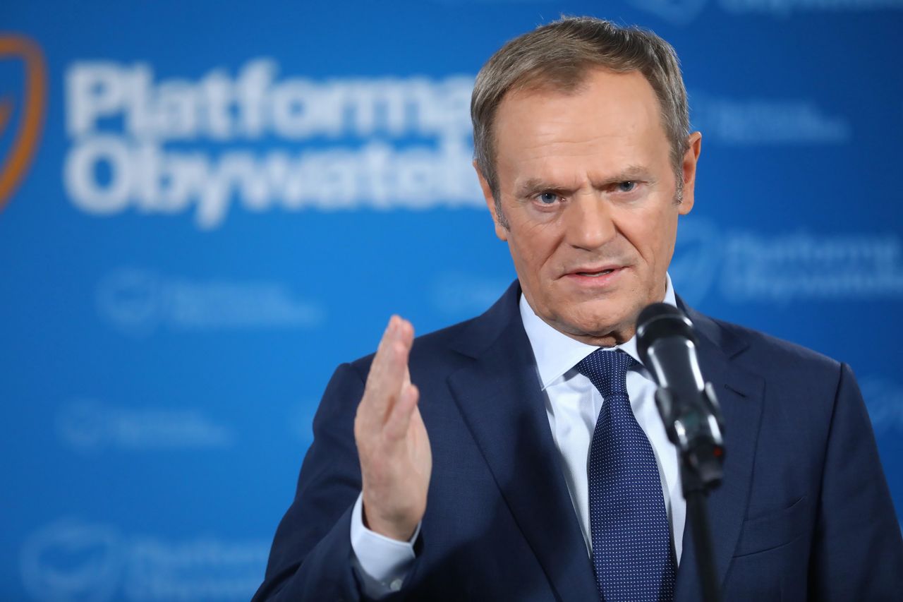 Wypadek Beaty Szydło. Tusk: Winę zrzucili na ofiarę 