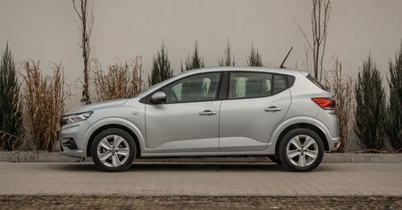 Kolejna Dacia Sandero będzie na prąd, ale producent nie zamierza spieszyć się z elektryfikacją