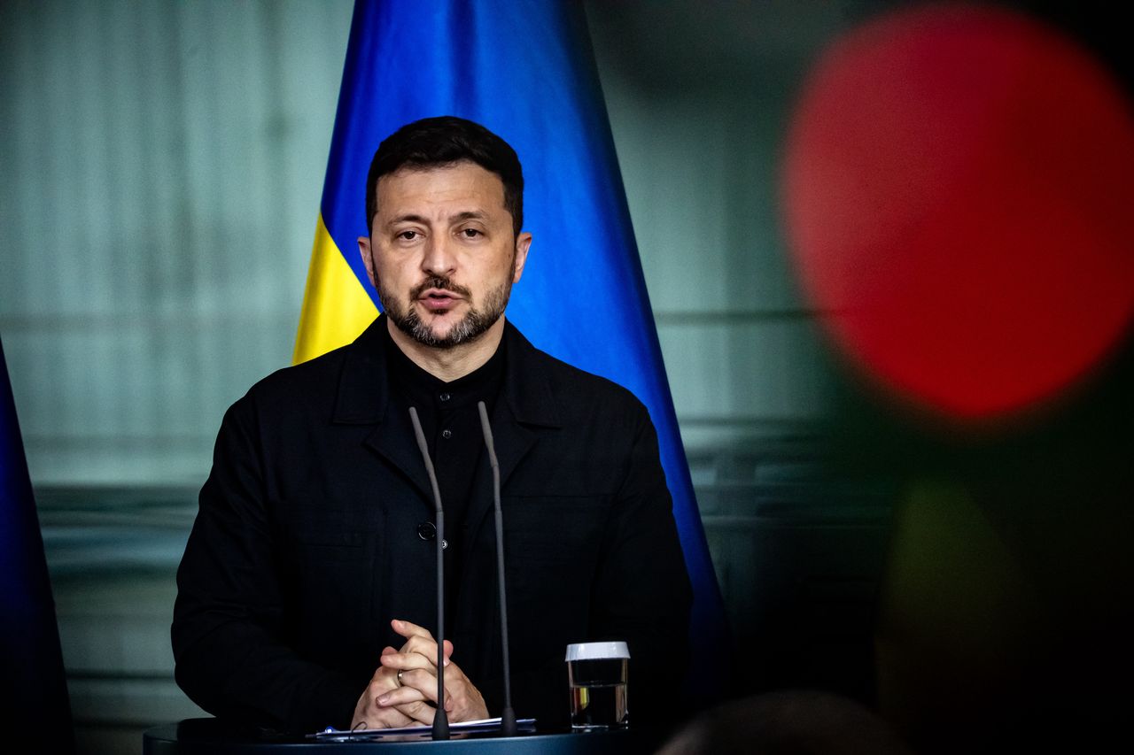 Zełenski pogratulował Nawrockiemu. Liczy na współpracę z Polską