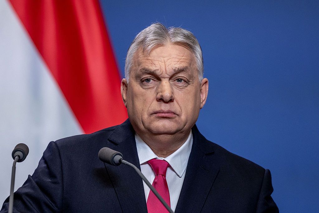 Pieniądze dla Ukrainy. Orban stawia sprawę jasno. "Nie chcemy mieć z tym nic wspólnego"