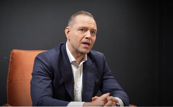 Nieoczekiwany zwrot. Nawrocki tłumaczy się z historii z mieszkaniem