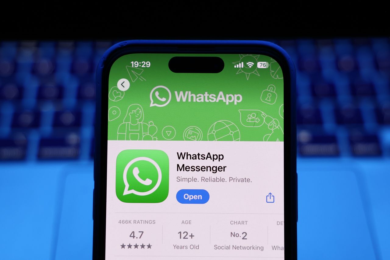 Nowości w WhatsAppie. Wśród nich... reklamy