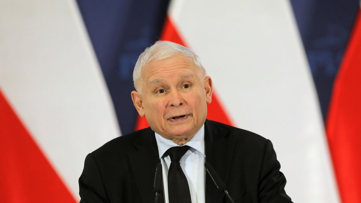 Jarosław Kaczyński o jednolitym kontrakcie mówił przy okazji ogłaszania Polskiego Ładu. Co dalej z tym projektem?
