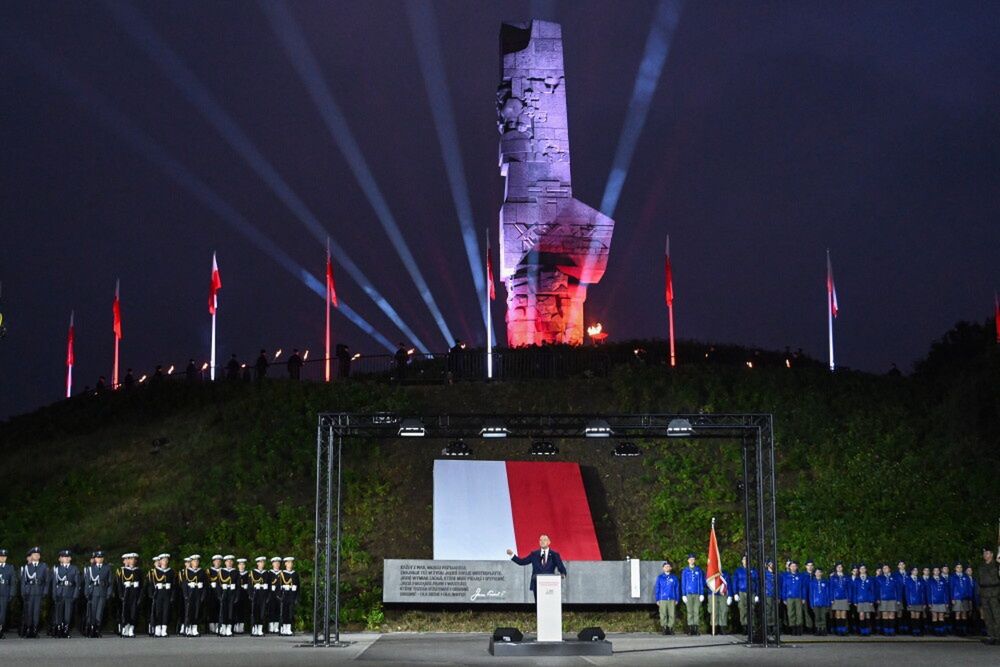 Prezydent na Westerplatte: domagam się jednoznacznie reparacji od Niemiec