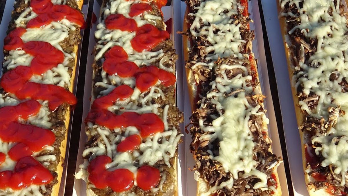 Przepis na klasyczne zapiekanki rodem z PRL