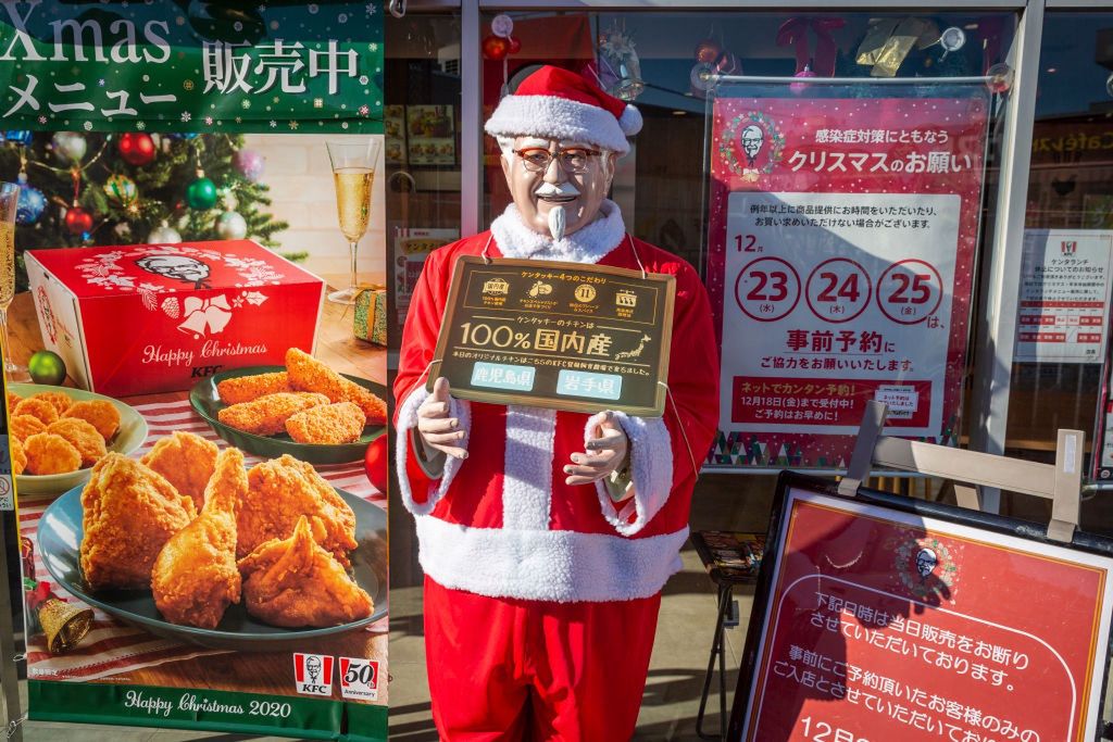 Nietypowa tradycja świąteczna w Japonii - kupowanie specjalnych zestawów w KFC