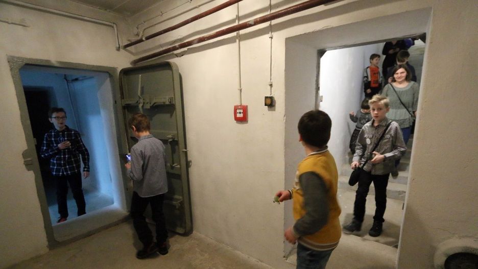 Samorządy Subregionu Zachodniego woj. śląskiego, tak jak miasta w całej Polsce, przystosowują obiekty pod miejsca schronienia