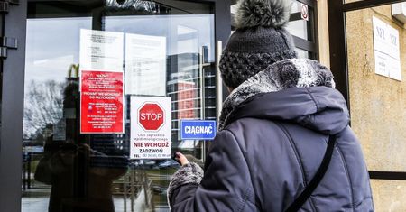 Co zrobić, gdy lekarz odmawia przyjęcia w przychodni? Prawniczka opowiada, przez co przeszła i radzi innym pacjentom