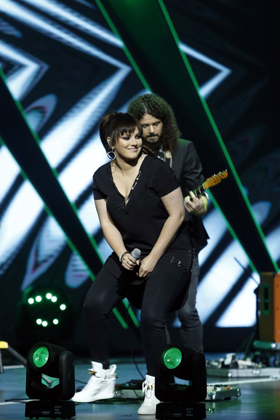 Od 2017 roku Ewa Farna jest szczęśliwą żoną gitarzysty Martina Chobota 
