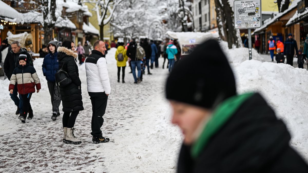 Turyści powoli zaczynają przyjeżdżać na Podhale