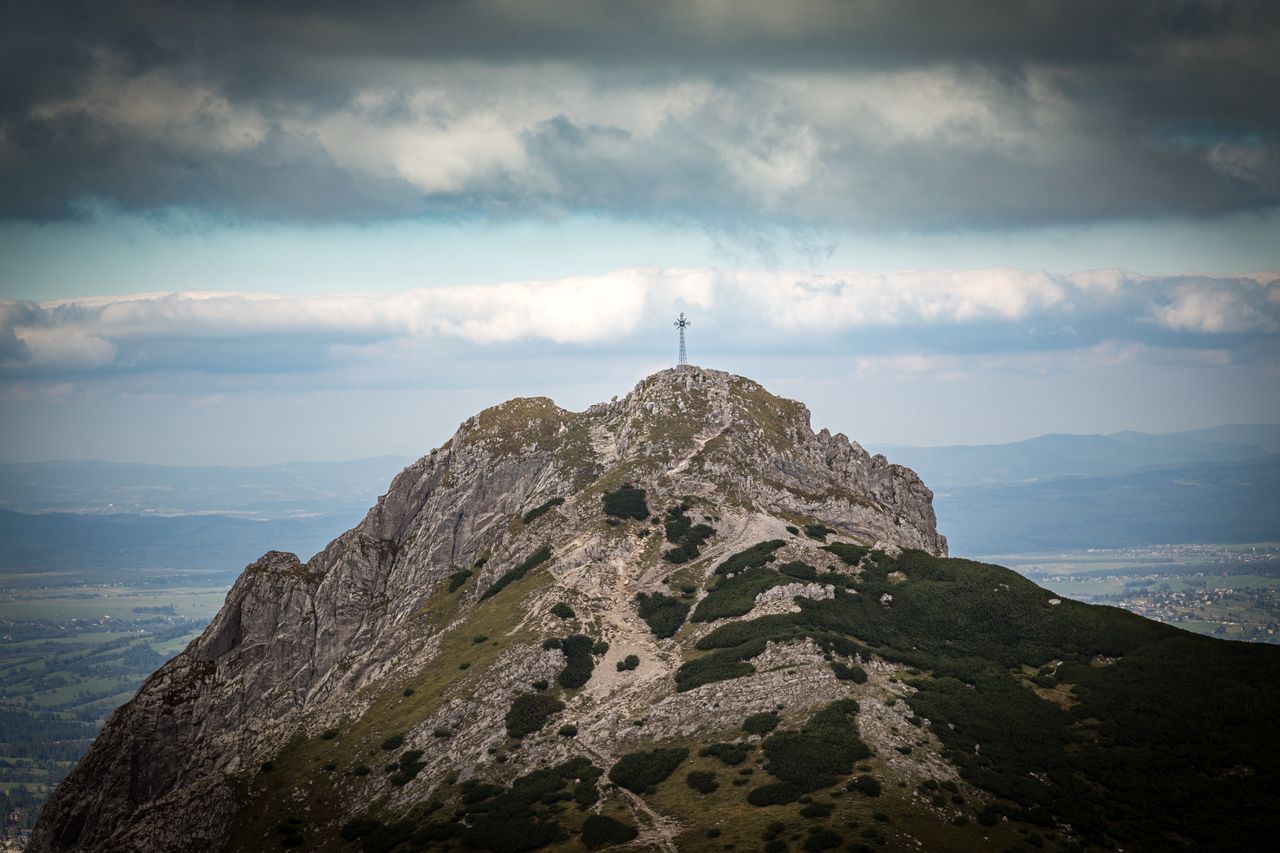 Wnioski w sprawie krzyża na Giewoncie rozpatrywane. Wkrótce zapadnie decyzja