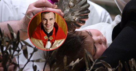 Czy można ochrzcić dziecko bez zgody ojca? Ksiądz odpowiada krótko