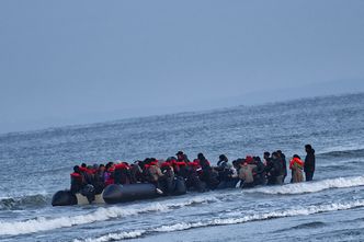 Pierwsze takie sankcje na świecie. Wielka Brytania walczy z nielegalną migracją