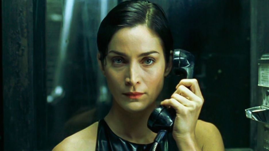 Carrie-Anne Moss