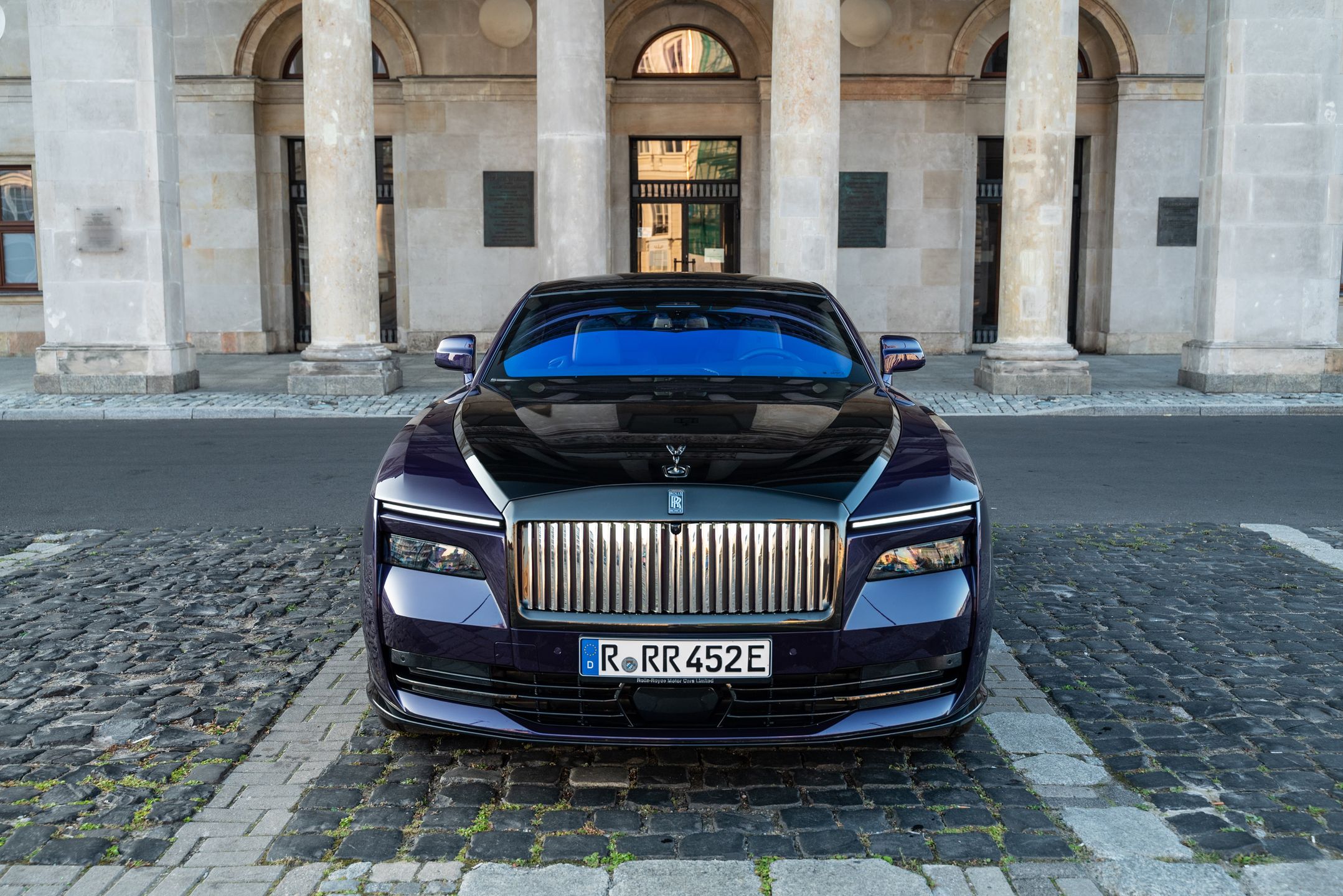 Rolls-Royce Spectre Black Badge
