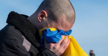 Ukraina odsyła jeńców na front. "Krzyki było słychać cały dzień"