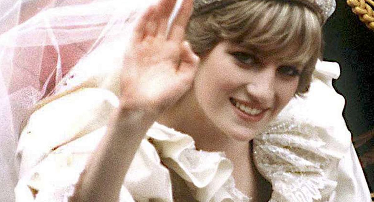 Księżna Diana - wiadomość ukryta w kreacji