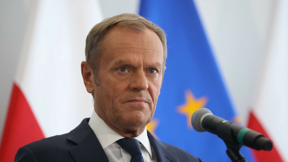 Konferencja Donalda Tuska w Senacie01.10.2021 Warszawa Senat Konferencja przewodniczacego PO Donalda Tuska, Marszalka Tomasza Grodzkiego i Wicemarszalek Malgorzaty Kidawy-Blonskiej   fot. Andrzej Iwanczuk/REPORTER
n/z: Donald TuskAndrzej Iwanczuk/REPORTER