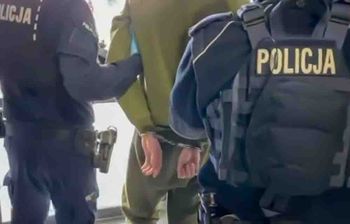 Chociszew: Bandycki atak kiboli na kibica innej drużyny na S3. Pobili go i zerwali koszulkę