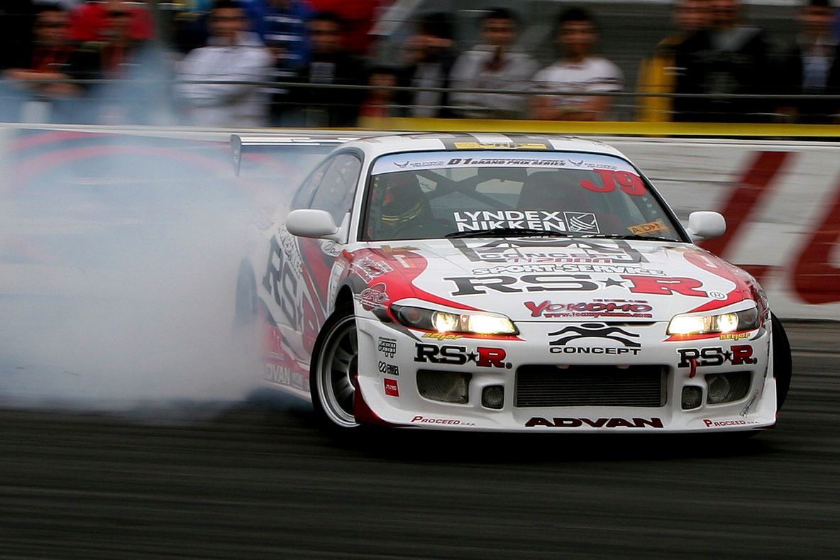 Nissan 200 SX S15 foto: sportscarforums.com