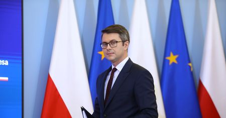 Polska znów na wojnie z UE? Rząd zapowiada blokowanie rozwiązania ws. relokacji migrantów