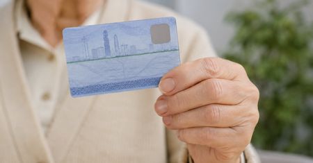 Nowa legitymacja emeryta-rencisty już od 13 lipca. Co się zmieni?
