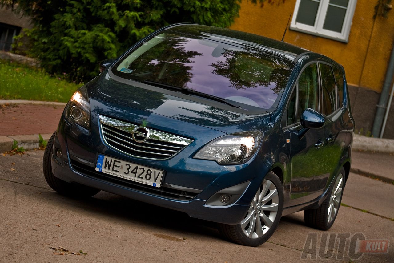 Opel Meriva 1,7 CDTi Cosmo - elastyczne MPV [test autokult.pl]