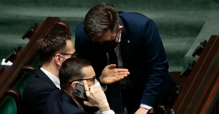 Trzęsienie ziemi w rządzie. Będzie rekonstrukcja? Ważny polityk PiS zabrał głos