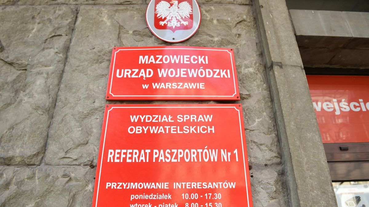 Referat paszportów Mazowieckiego Urzędu Wojewódzkiego przy ul. Kruczej w Warszawie. Jak otrzymać paszport?