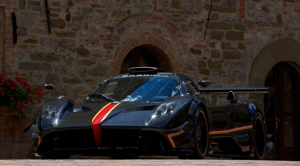 Pagani Zonda Revolucion - ostatnia Zonda na zdjęciach [galeria] 8