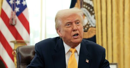 Trump o wojnie w Ukrainie. "Rozmawialiśmy, jakie terytorium stracą, a jakie zatrzymają"