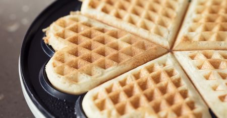 Gofry bez jajka smażę co weekend. Jeszcze lepsze niż klasyczne