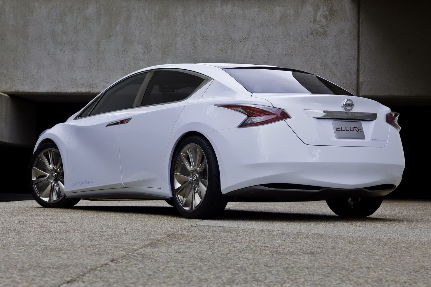 Nissan Ellure koncept