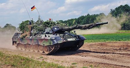 Berlin daje zielone światło zbrojeniówce. Leopardy 1 mogą trafić na front