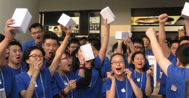 100 tysięcy iPhone'ów 4 sprzedanych w 4 dni