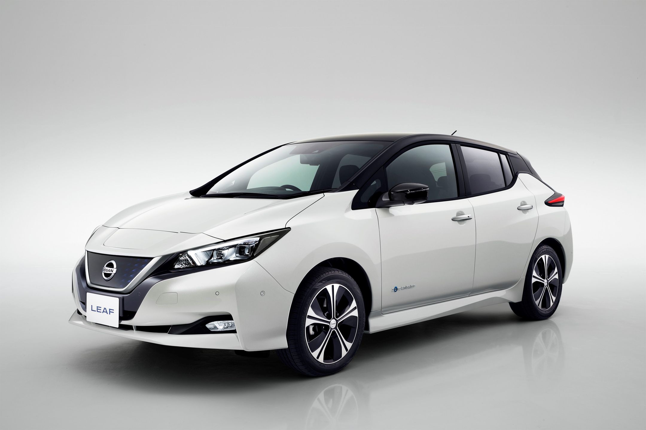 Nissan Leaf będzie tańszy o 4049 zł  