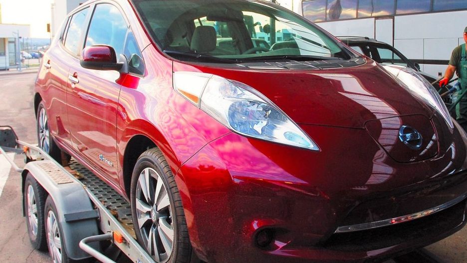 Nissan Leaf na przejściu granicznym w Medyce