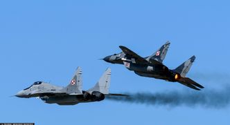 Polska jest gotowa "niezwłocznie" oddać Ukrainie swoje MiGi. Ale przez ręce USA