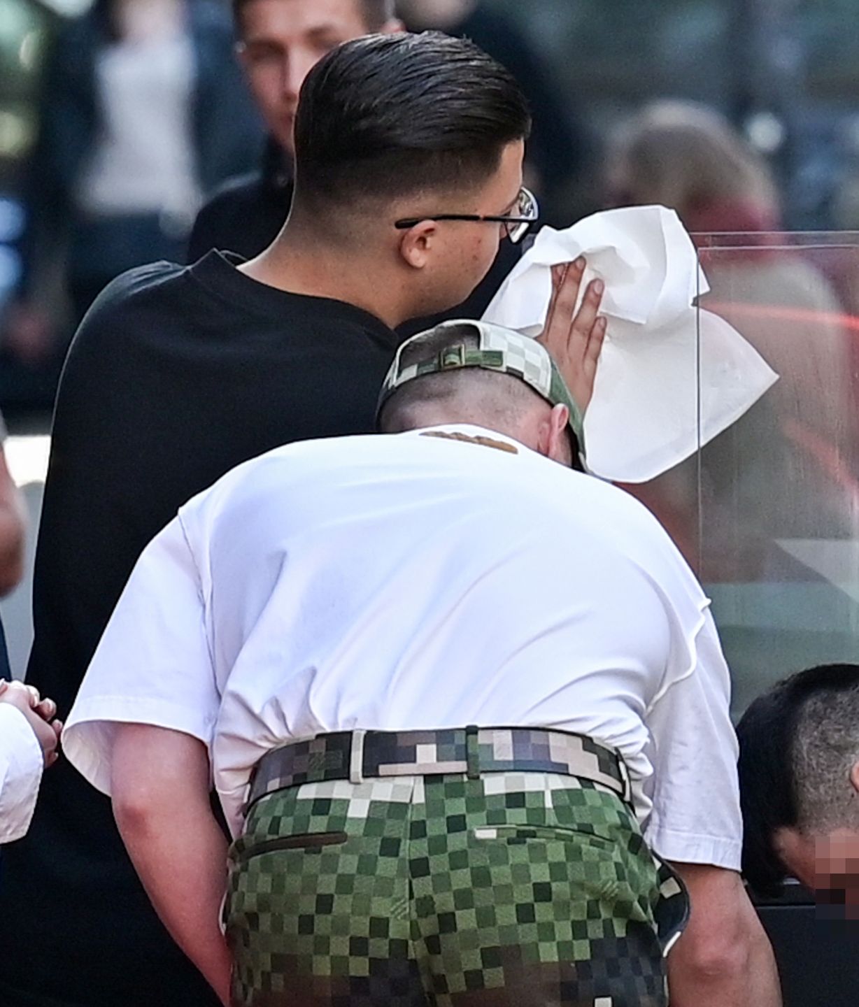 Odpicowany Allan Krupa "przyłapany" z dziewczyną