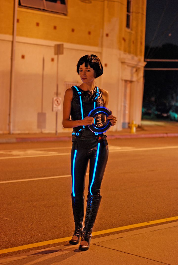 Świetny kostium z filmu TRON 5