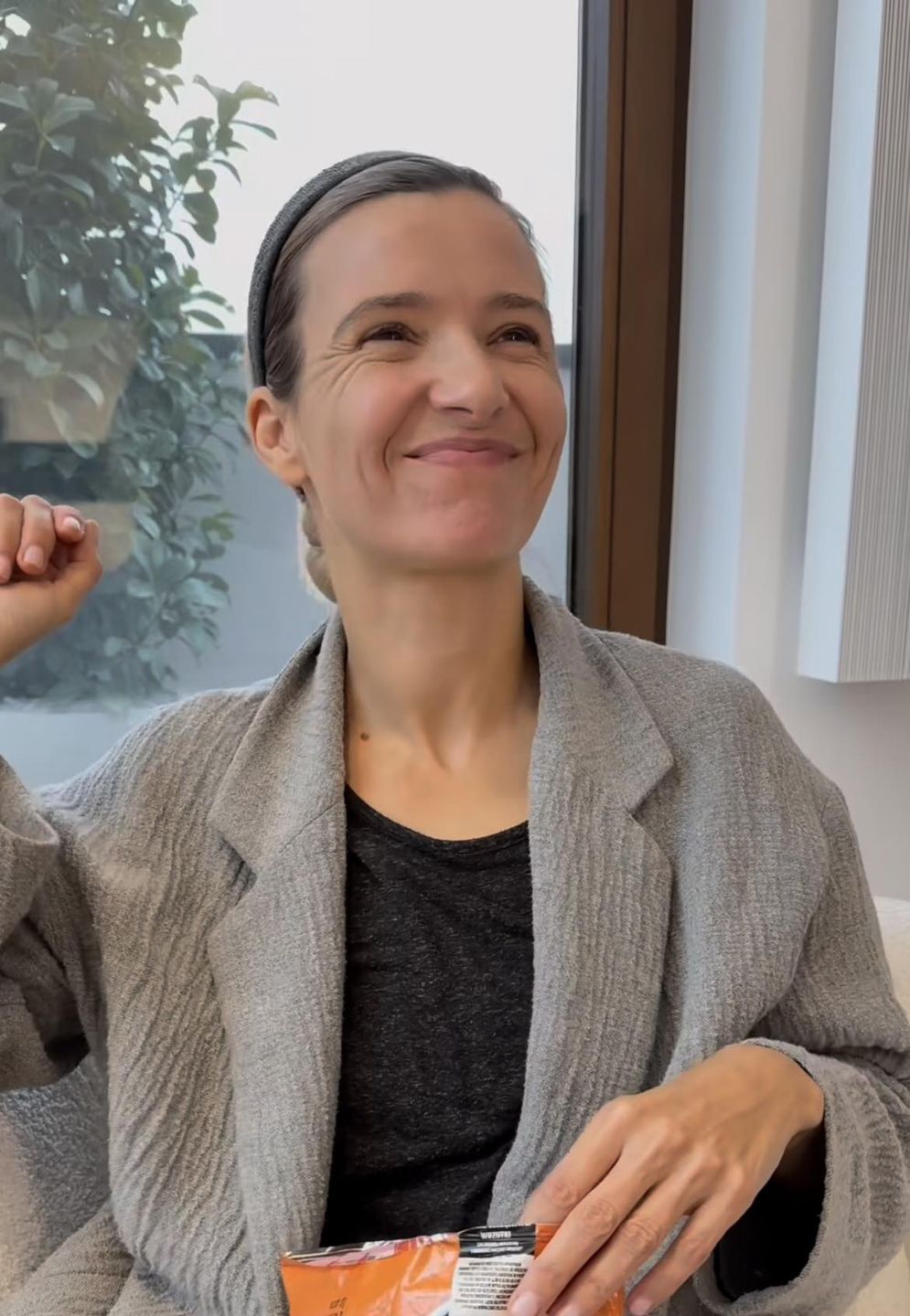 Joanna Koroniewska reklamuje chrupki. W komentarzach dyskusja
