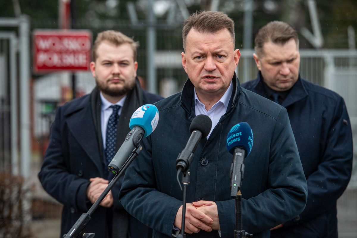 mariusz błaszczak, rakieta, cezary tomczyk, ministerstwo obrony narodowej Minister kłamie. Błaszczak apeluje do MON