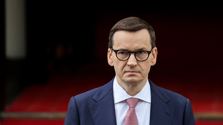 Premier podpisał nowe zarządzenia dotyczące przedłużenia obowiązywania w Polsce alarmów 