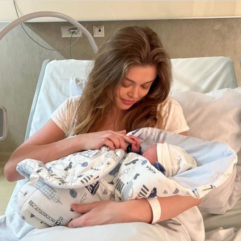 Joanna Opozda dziękuje kobietom za wsparcie i publikuje nowe zdjęcie z synem