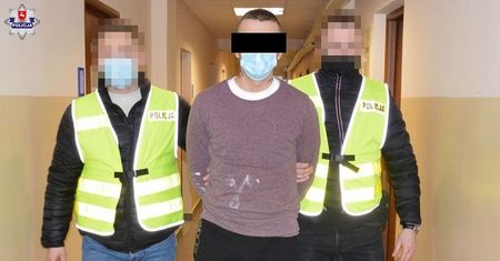 26-latek z Lublina ukrywał w mieszkaniu ponad 2 kg narkotyków. Przy sobie miał amunicję