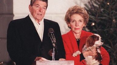 Ronald Reagan z żoną Nancy